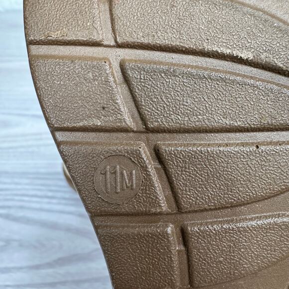 Andiamo Sandals SZ 11M Brown Tan 3D Flower Elastic Slingback Strappy Flat Thong - Picture 8 of 10